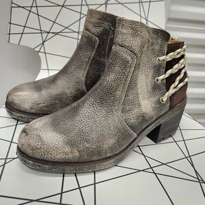 CAT Women's Gray Leather Ankle Boots Size 11